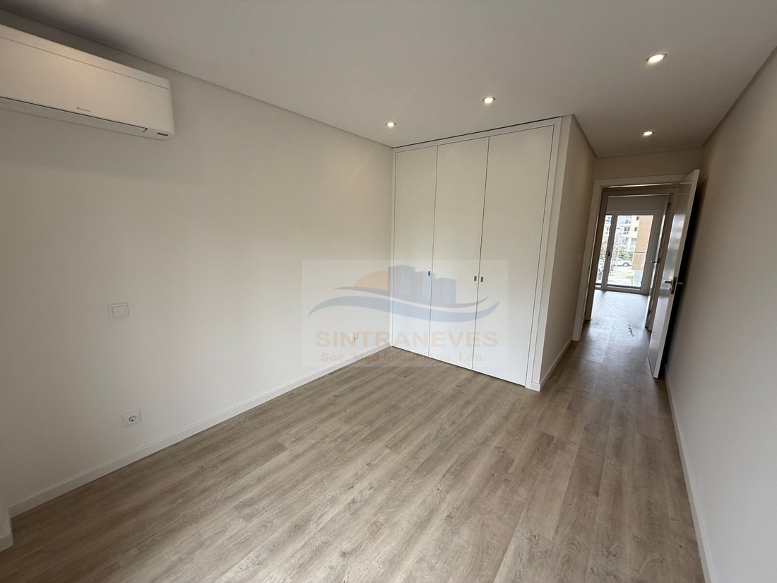 Apartment in Carcavelos e Parede, Lisbon, Portugal 5 - 17377440
