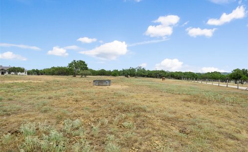 Farm Ranch in Dripping Springs, Texas, United States 1