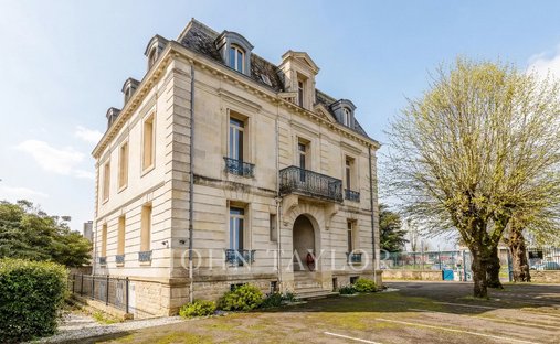 La Raze, Begles, France 1
