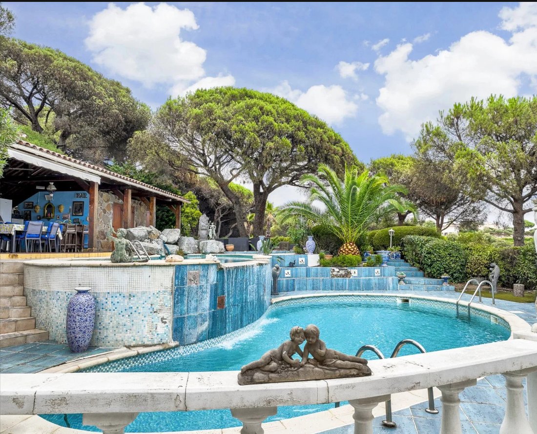 Villa in Nartelle-Noyer-Bellevue-bd des Sardinaux, Sainte-Maxime, France 2 - 17378569