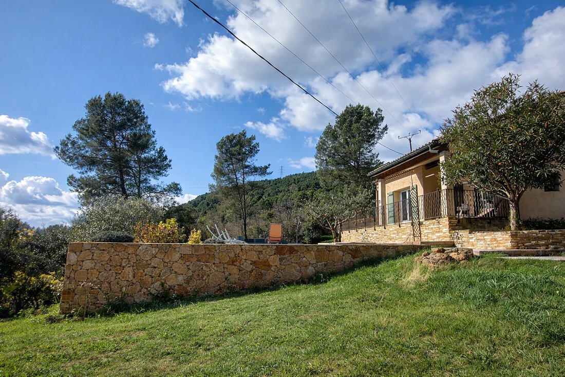 Villa in La Motte, Provence-Alpes-Côte d'Azur, France 3 - 17376503