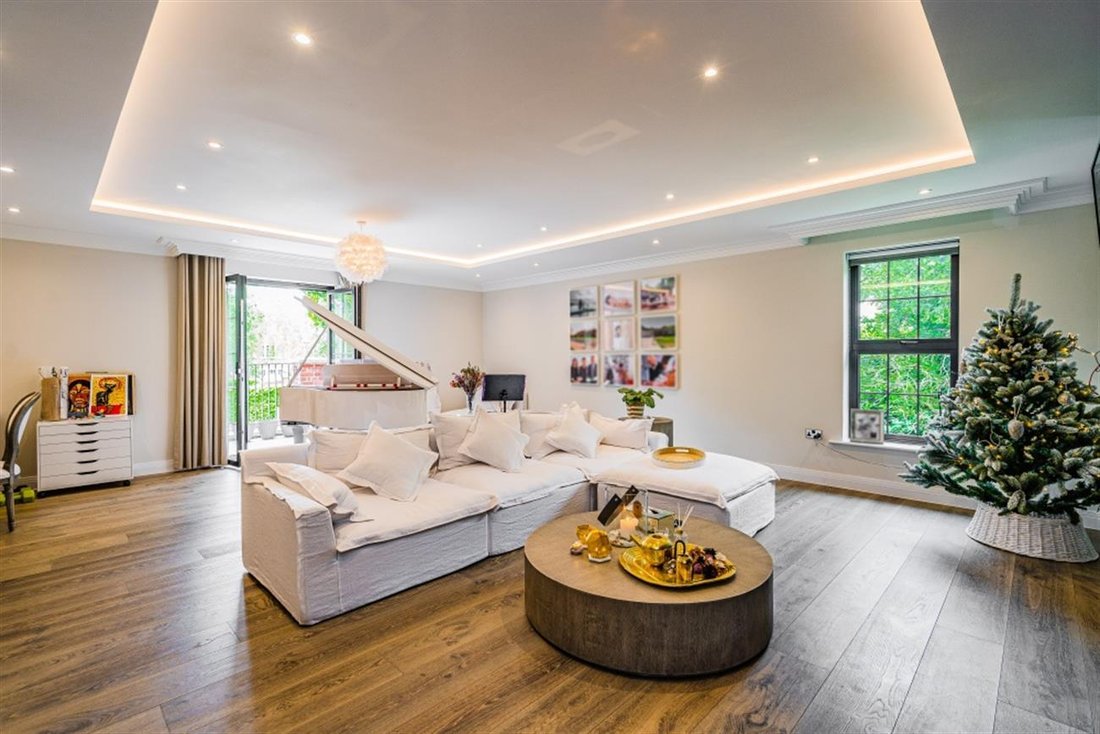 Apartment in Penn, England 3 - 17375546