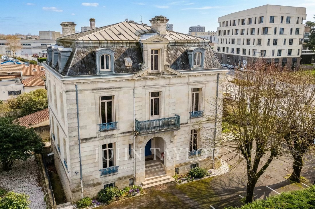 La Raze, Begles, France 3 - 17378270