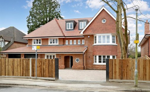 House in Beaconsfield, England 1