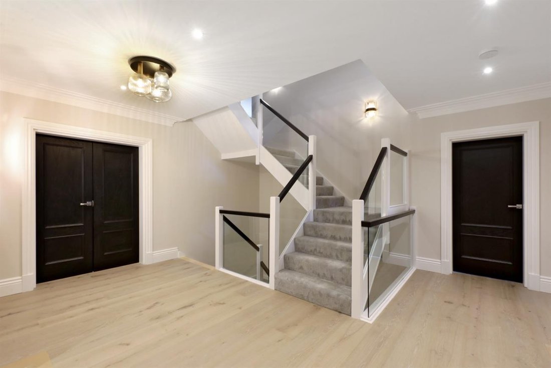 House in Beaconsfield, England 3 - 17375387