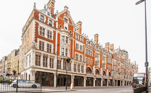 Apartment in Belgravia, Westminster, England 1