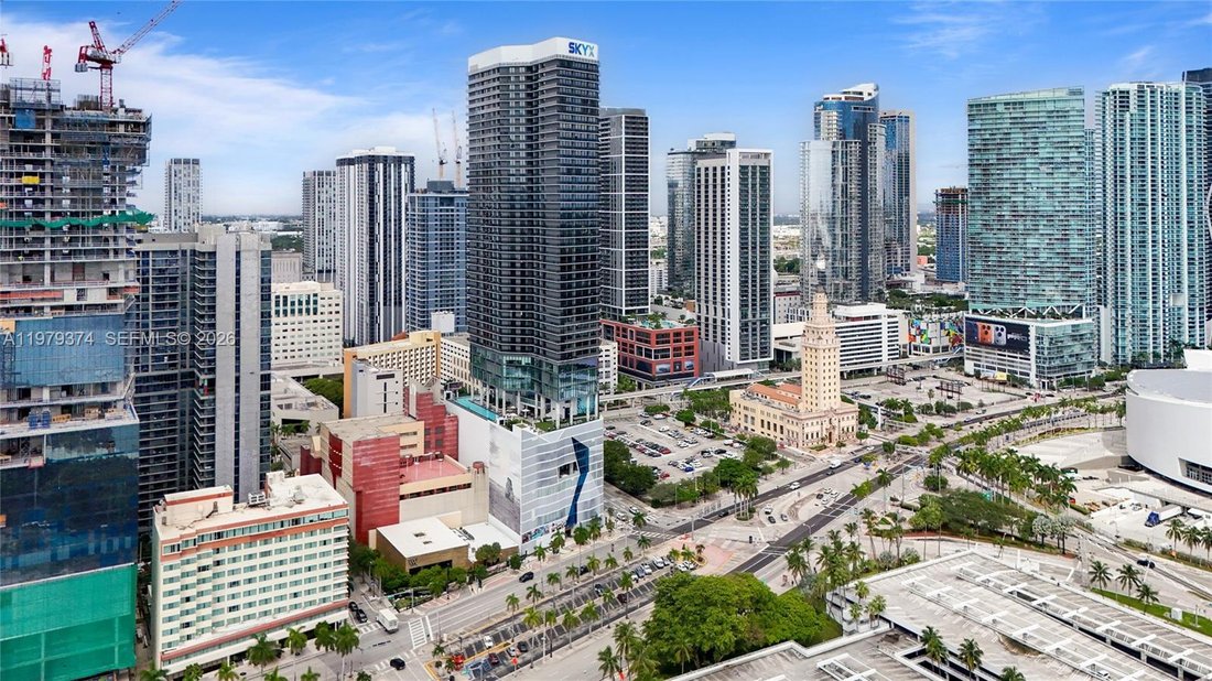 Condo in Miami, Florida, United States 1 - 17376024