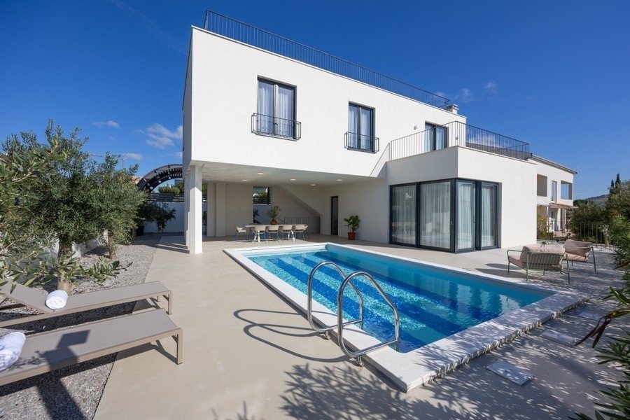 Villa in Rogoznica, Sibenik-Knin County, Croatia 1 - 17376809