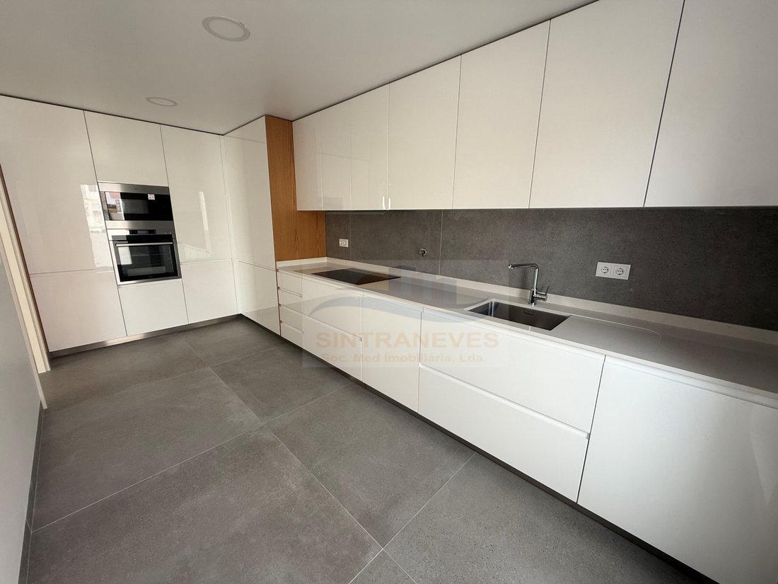 Apartment in Carcavelos e Parede, Lisbon, Portugal 4 - 17377426