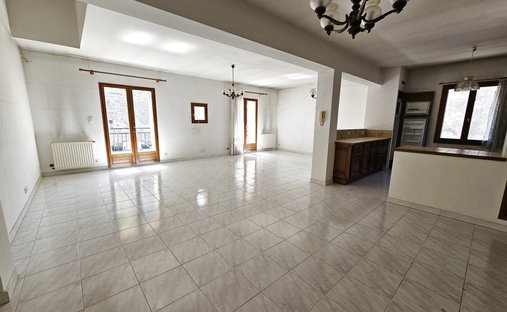 House in Centre Ville, Aigues-Mortes, France 1