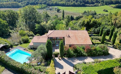 Country House in Branne, Nouvelle-Aquitaine, France 1
