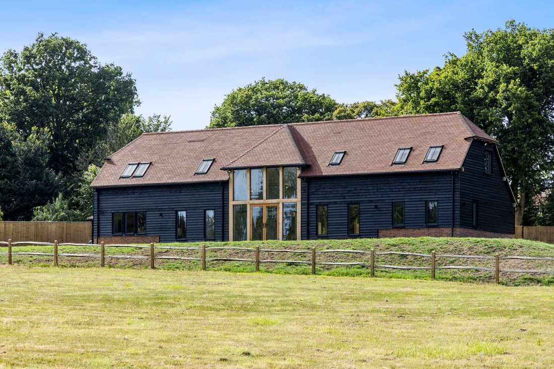 House in Rudgwick, England 1 - 17375419
