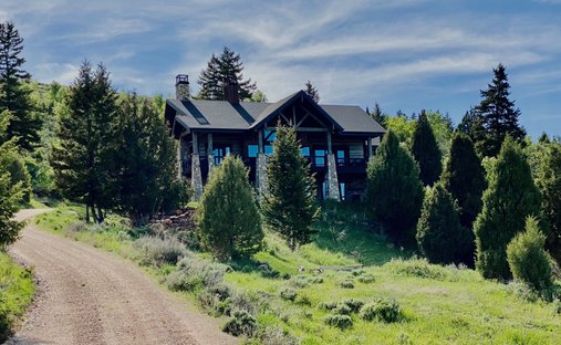 House in Fish Haven, Idaho, United States 1