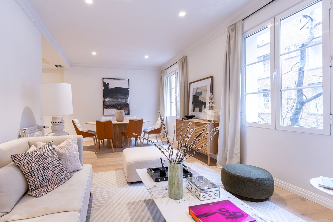 Wohnung in Chamberí, Madrid, Spanien 1 - 17377232