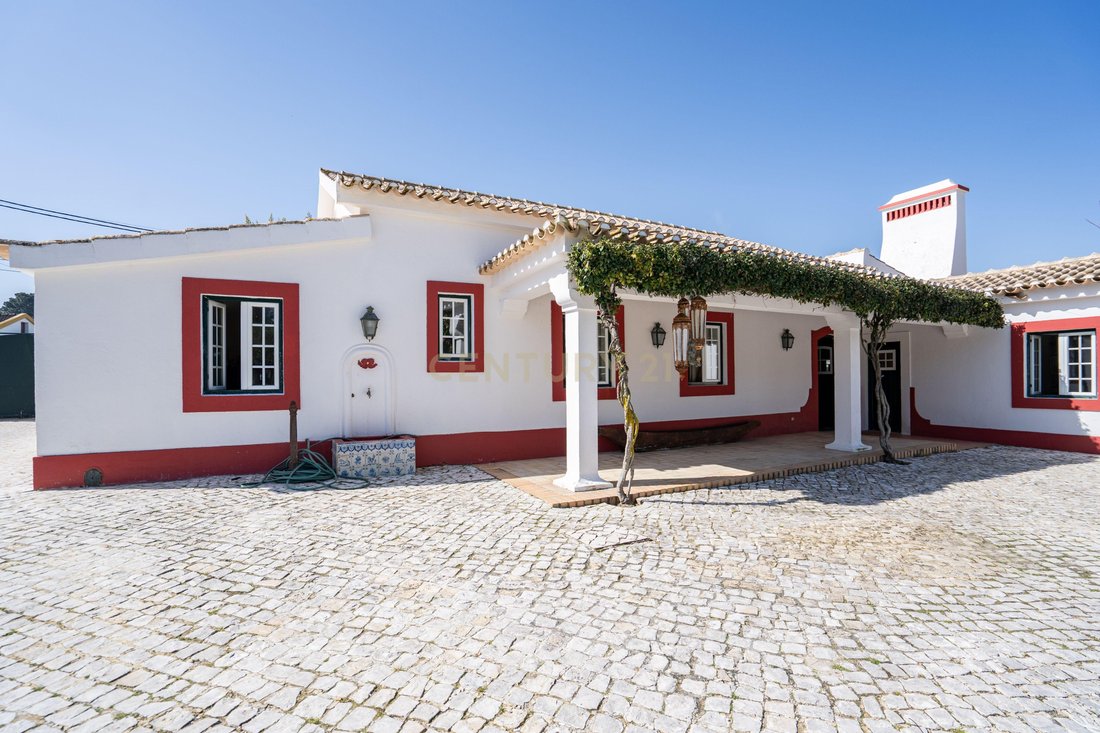 Villa in Azeitao (Sao Lourenco e Sao Simao), Setubal, Portugal 2 - 17377217