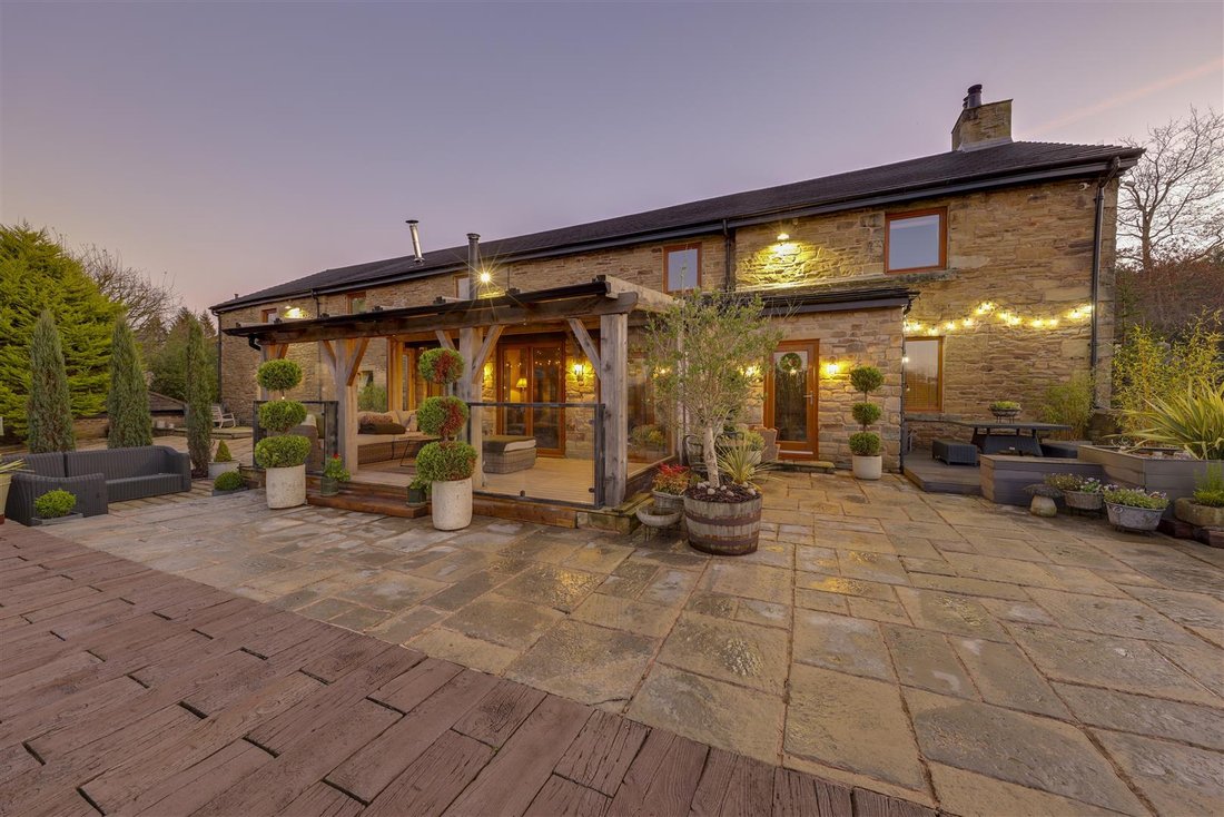 House in Bacup, England 1 - 16870136