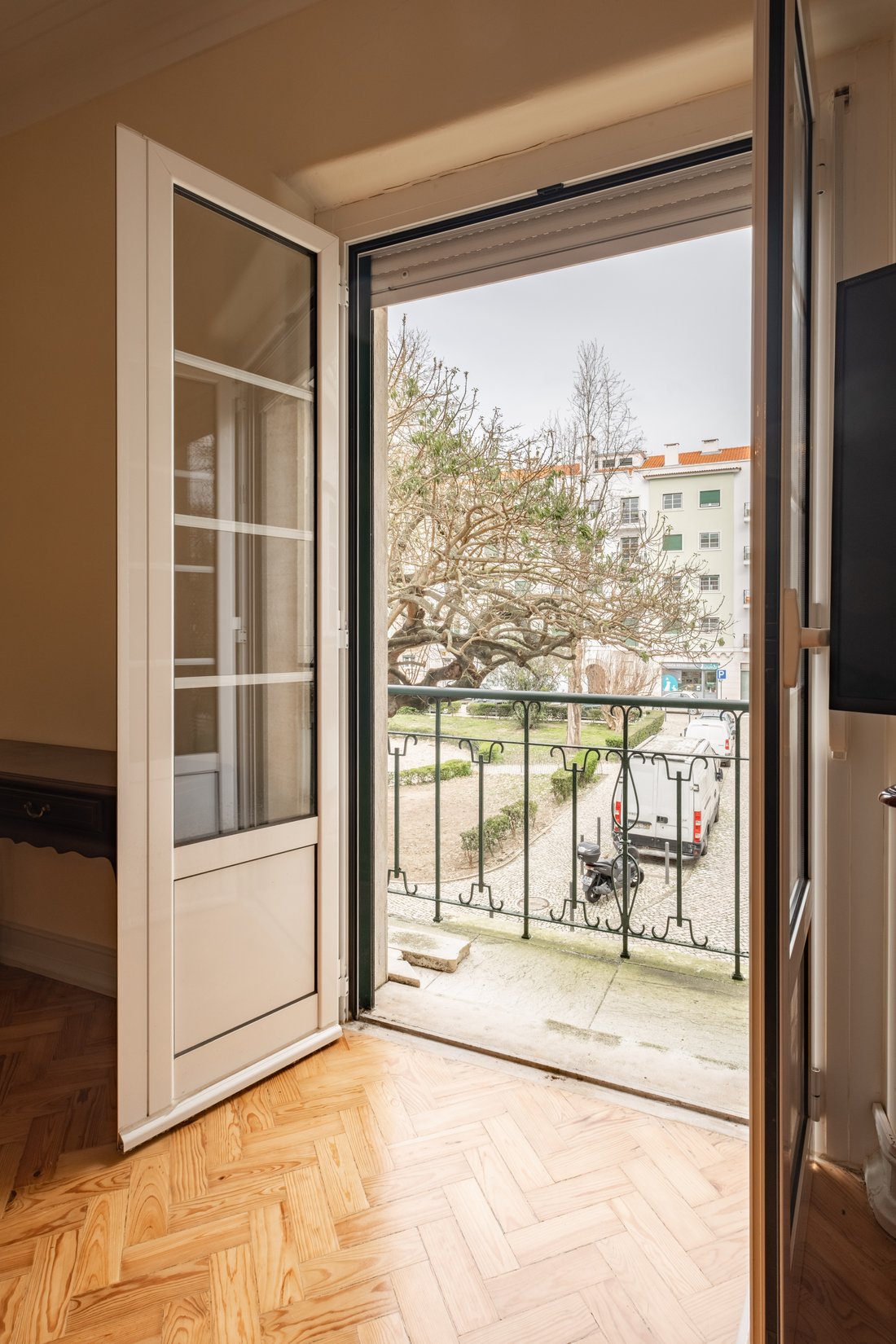 Apartment in Penha de Franca, Lisbon, Portugal 2 - 17377331
