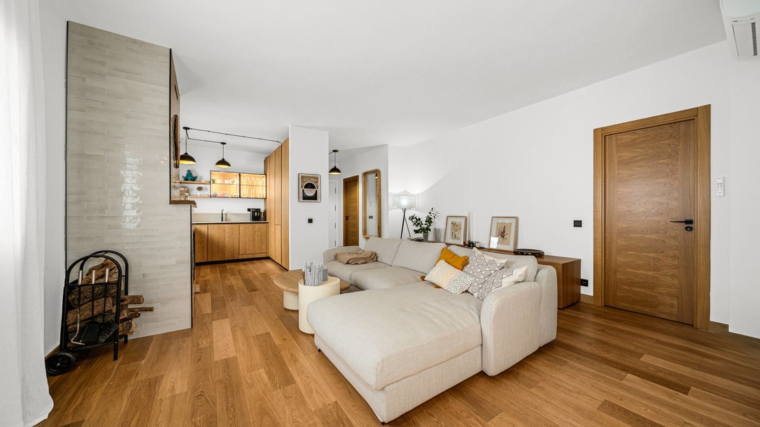 Apartment in Puerto Banus, Marbella, Spain 4 - 17375208