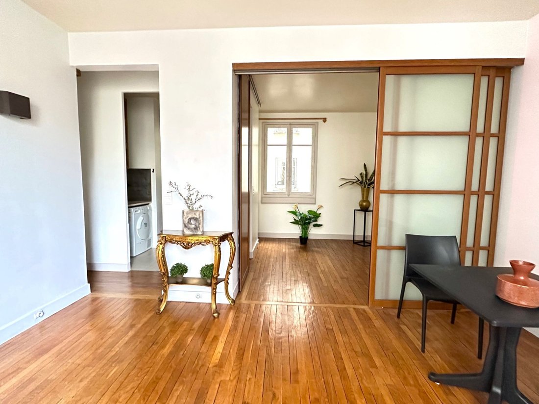 Apartment in Invalides, Paris 7e Arrondissement, Paris 4 - 17376723