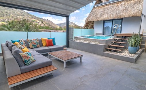 Apartment in Grande Riviere Noire, Rivière Noire District, Mauritius 1