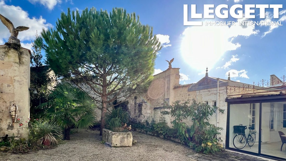 House in Centre Ville, Saint-Jean-d'Angély, France 4 - 17377339