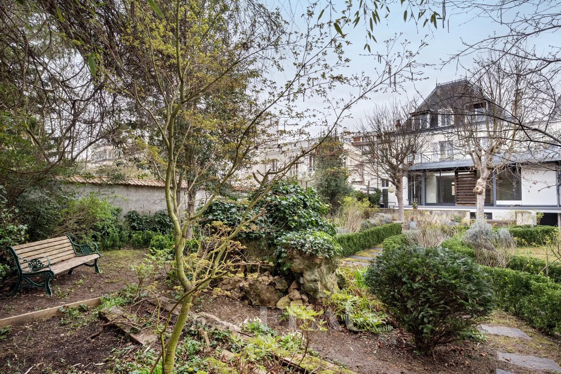 House in Vincennes, Ile-de-France, France 4 - 17376571