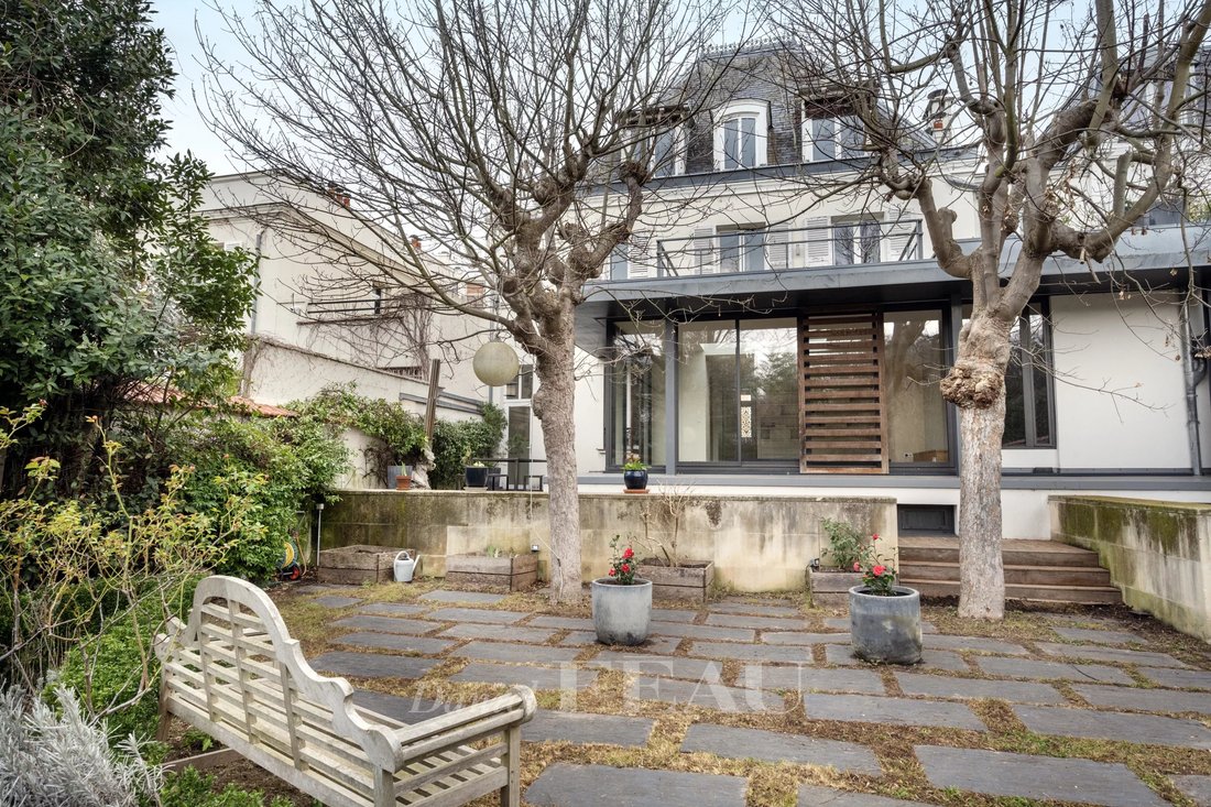House in Vincennes, Ile-de-France, France 5 - 17376571