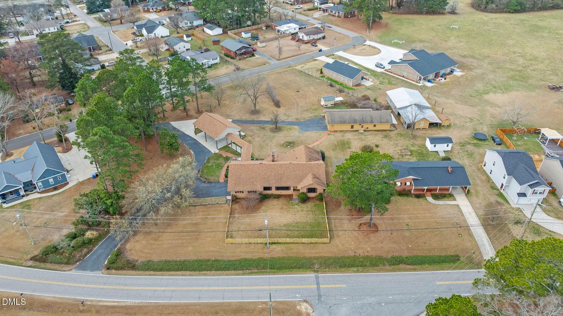 House in Benson, North Carolina, United States 3 - 17375544