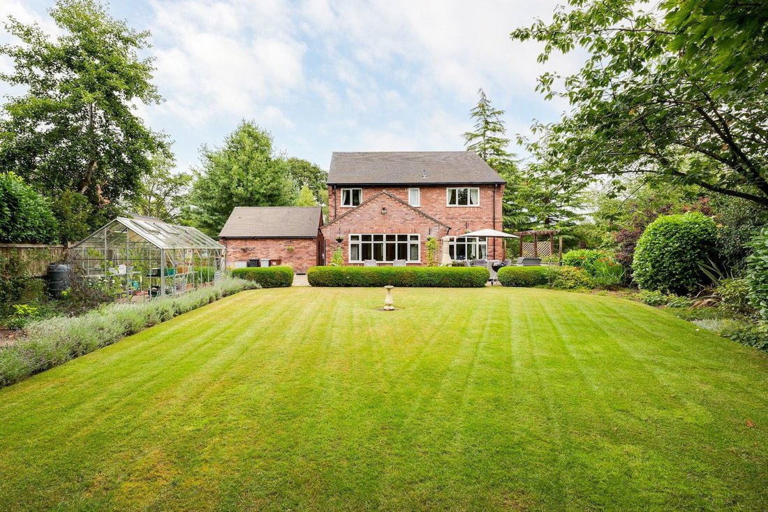 House in Goostrey, England 1 - 17375517
