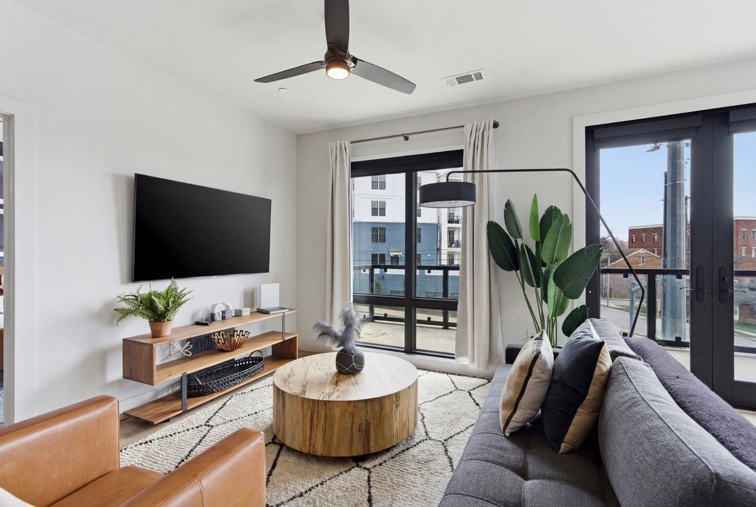 Condo in Nashville, Tennessee, United States 2 - 17376093