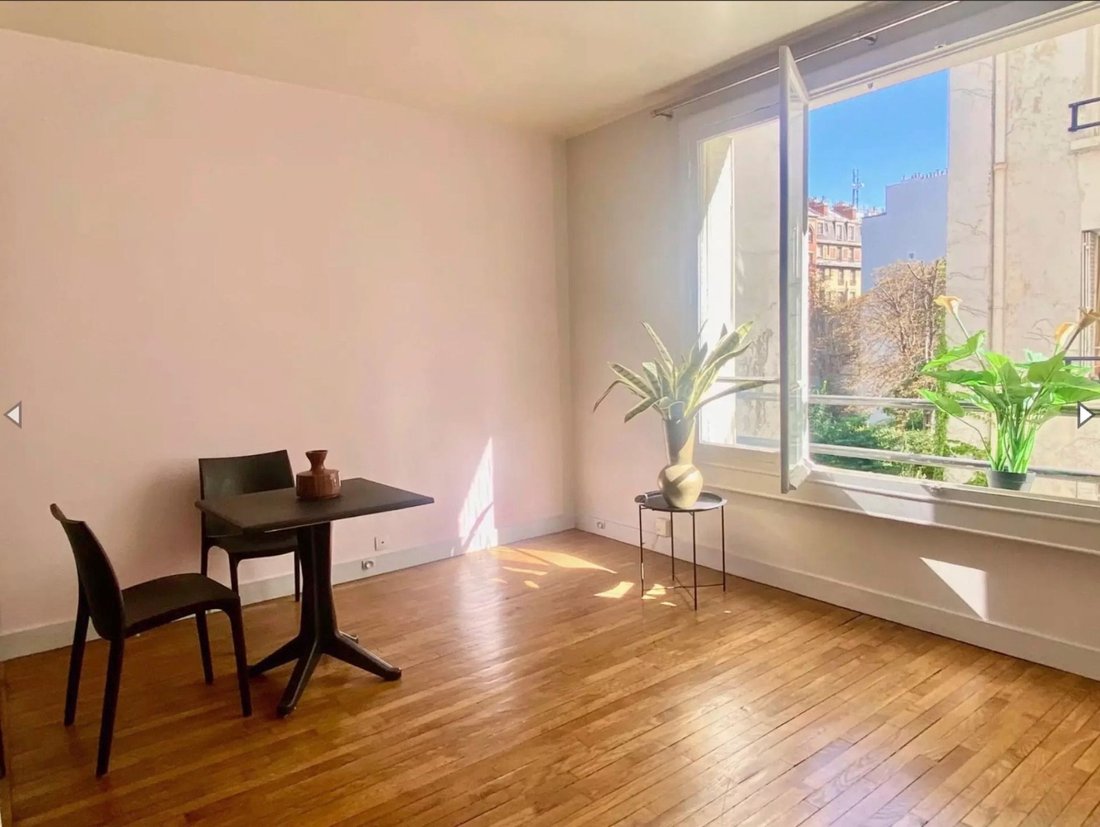 Apartment in Invalides, Paris 7e Arrondissement, Paris 2 - 17376723