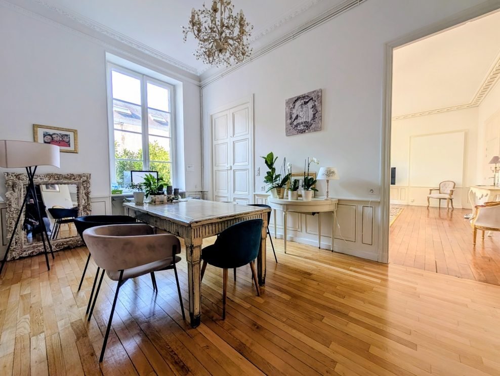 Apartment in Grangier, Dijon, France 3 - 17378072