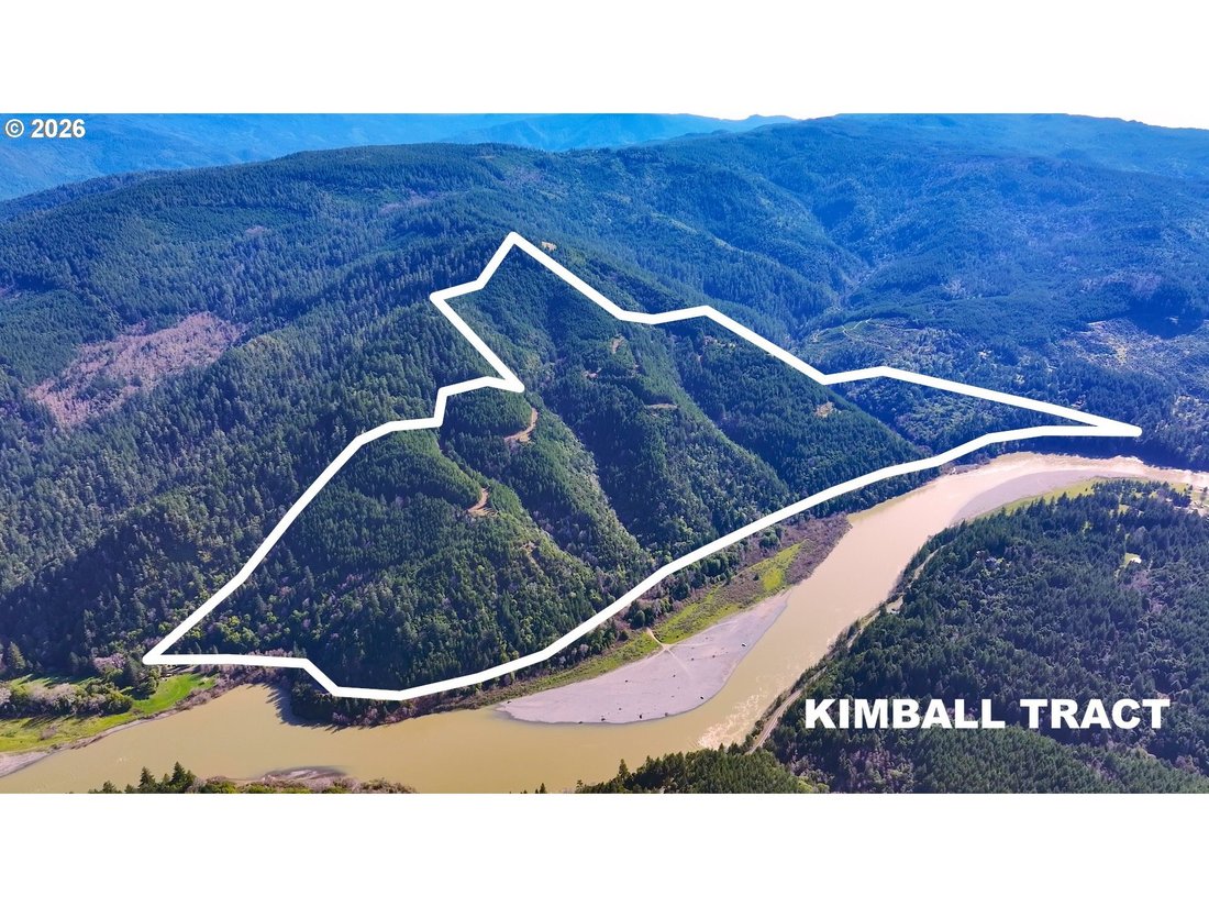 Land in Gold Beach, Oregon, United States 4 - 17376789