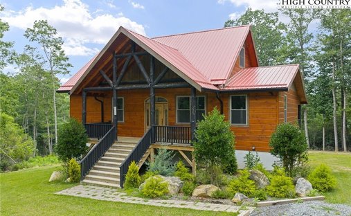 House in Fleetwood, North Carolina, United States 1