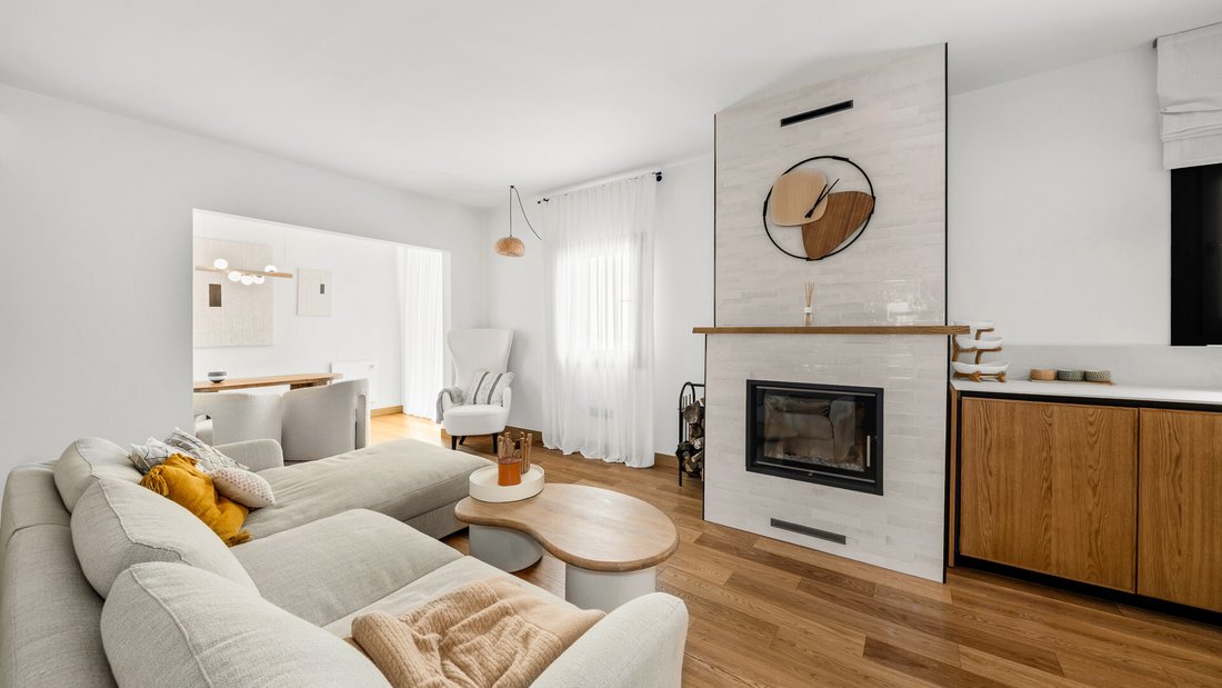 Apartment in Puerto Banus, Marbella, Spain 3 - 17375208
