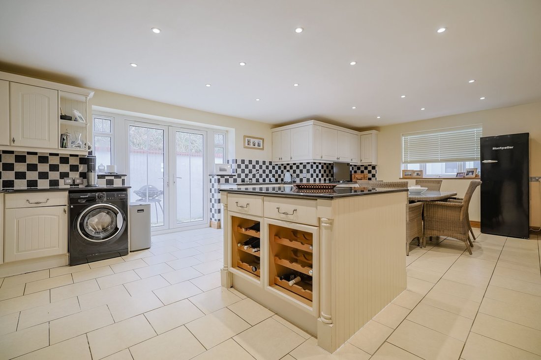 House in Horton, Swansea County, Wales 5 - 17378579
