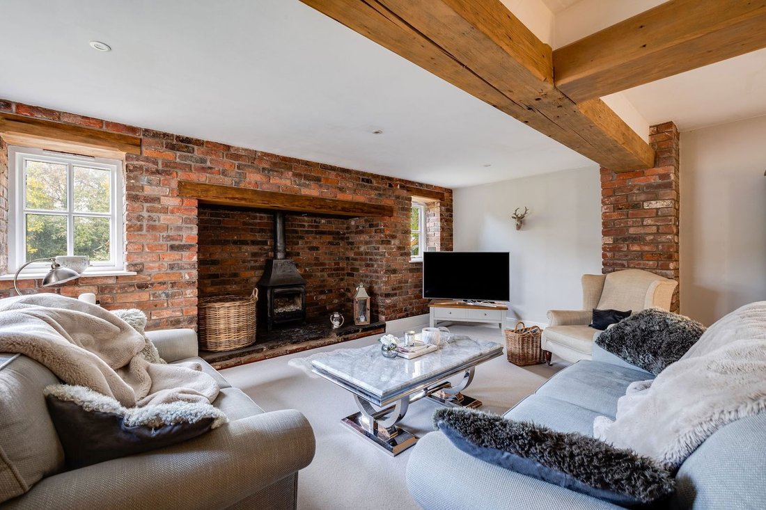 House in Sproston Green, Holmes Chapel, England 5 - 17375553