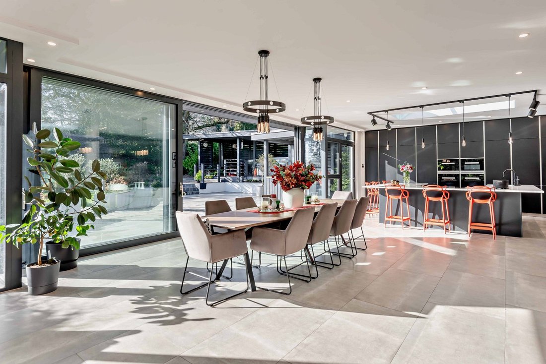 House in Ascot, England 4 - 17375941