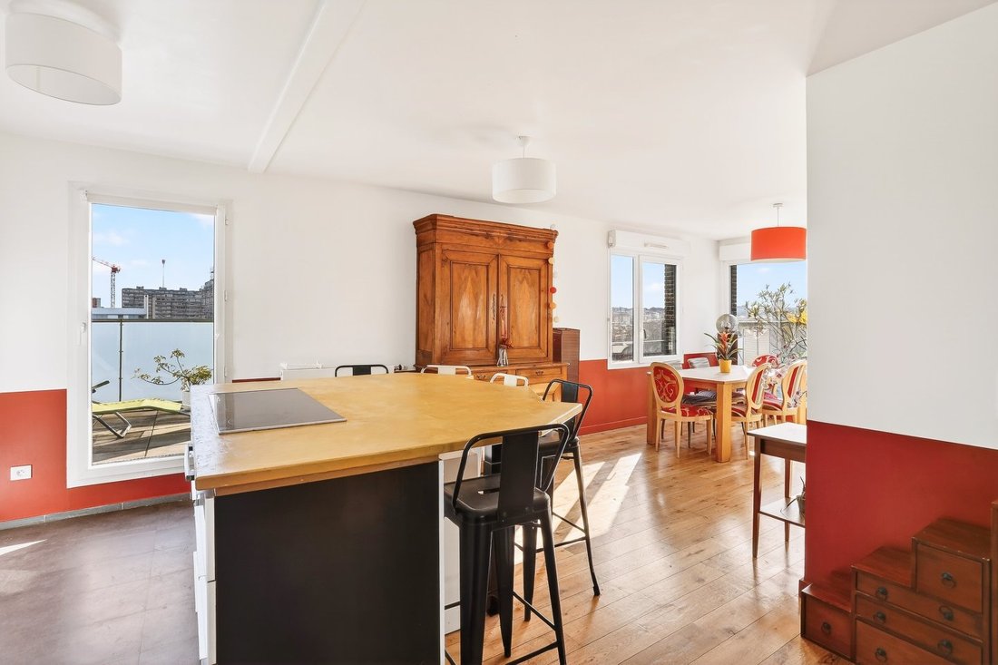 Apartment in Pereire-Malesherbes, Paris 17e Arrondissement, Paris 5 - 17376617