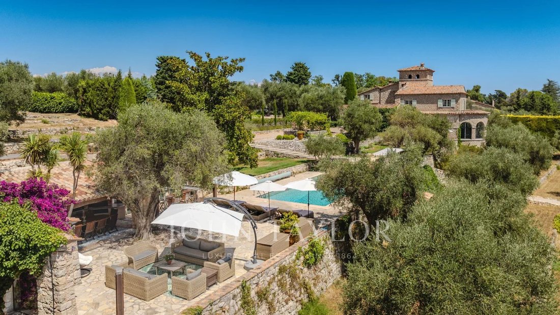 House in Châteauneuf-Grasse, Provence-Alpes-Côte d'Azur, France 5 - 17377208