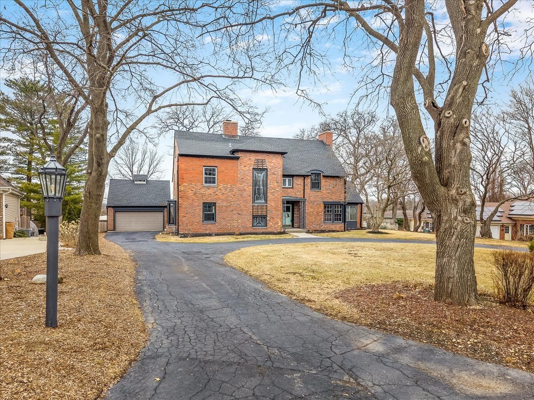 House in Rockford, Illinois, United States 1 - 17376620
