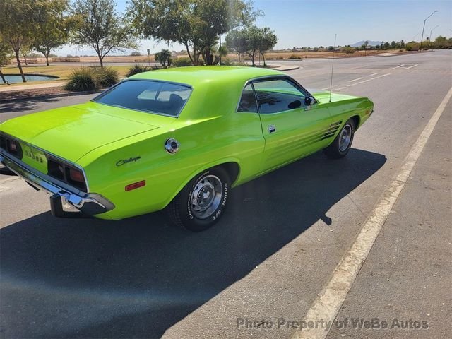Dodge Challenger in Calverton, NY, United States 4 - 17377080
