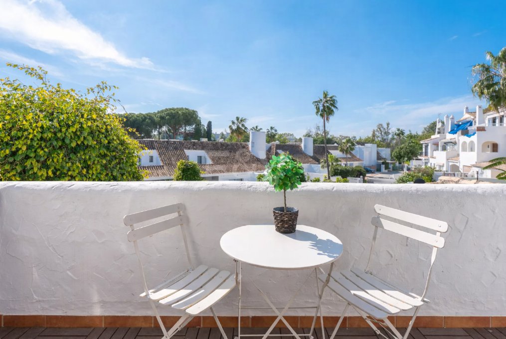 Apartment in Puerto Banus, Marbella, Spain 2 - 17359357