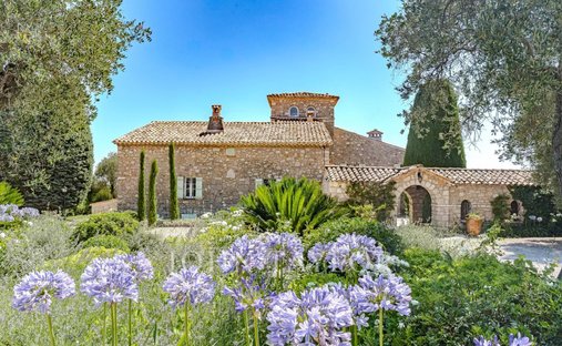 Haus in Châteauneuf-Grasse, Provence-Alpes-Côte d'Azur, Frankreich 1