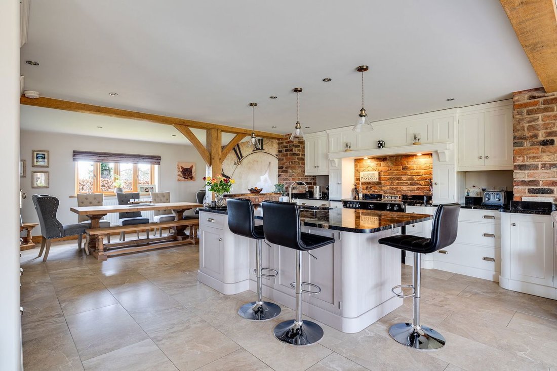 House in Great Budworth, England 3 - 17375537