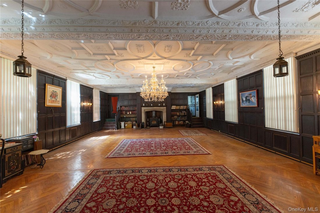 House in New Rochelle, New York, United States 4 - 17375456