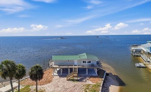 House in Horseshoe Beach, Florida, United States 1