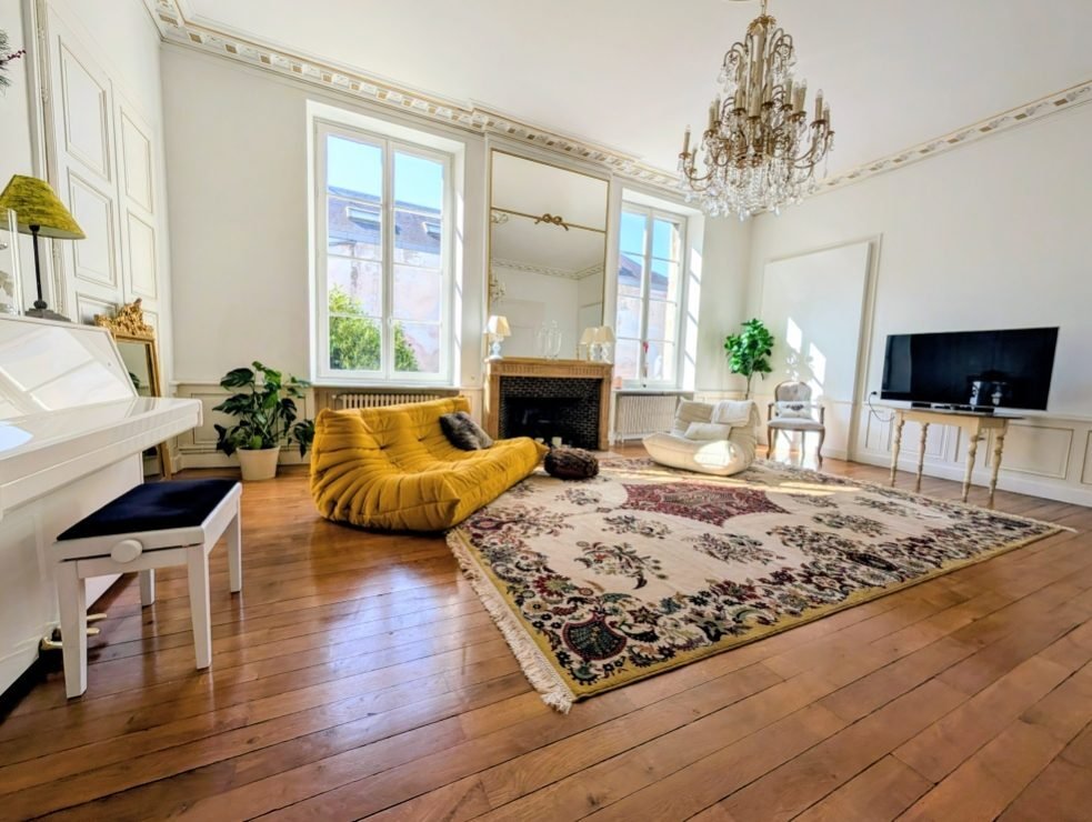 Apartment in Grangier, Dijon, France 1 - 17378072