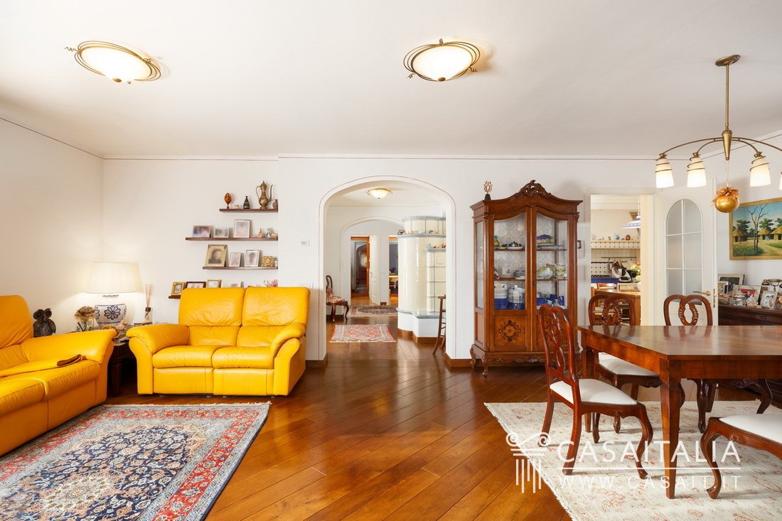 Villa in Rovere della Luna, Trentino – Alto Adige/Südtirol, Italy 4 - 17378469