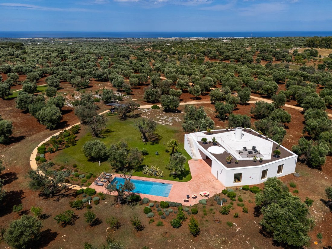 Villa in Carovigno, Apulia, Italy 1 - 13559079
